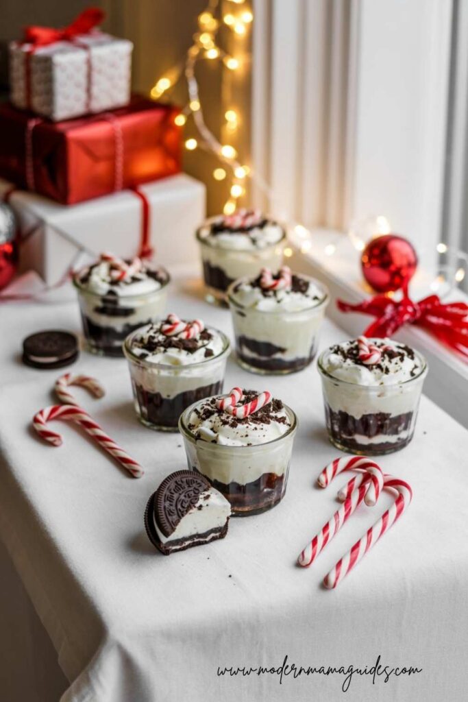 No-Bake Peppermint Cheesecake Cups