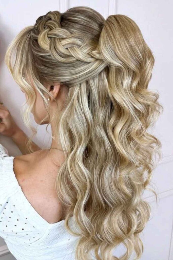 Prom Hairstyles 2026: The Ultimate Guide to Looking Absolutely Stunning on Your Big Night 4 Budget-Friendly Prom Hairstyle Ideas