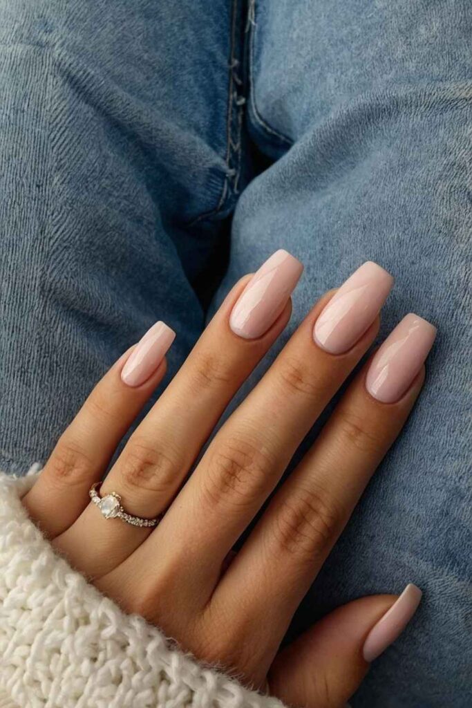 Nail Shapes Guide: 12 Popular Nail Shapes & How to Choose the Best One 3 How to Choose the Best Nail Shape for Your Hands